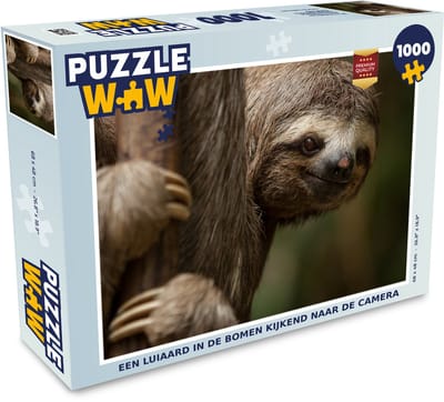 Puzzel Een luiaard in de bomen kijkend naar de camera - Legpuzzel - Puzzel 1000 stukjes volwassenen