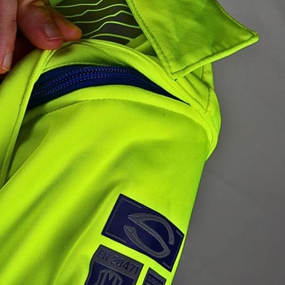 SIR SAFETY STARMAX Hi Vis Reflecterend Softshell Werkjas HEREN Veiligheidsjas Geel Zwart - Winddicht - Afneembare Capuchon - Reflecterende Band