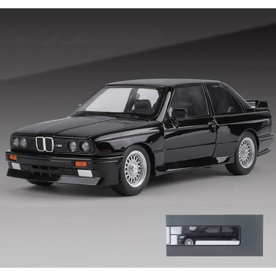 1:24 M3 E30 Im Legering Auto Diecasts Metaal Model Klassieke Decoratie Ornamenten Verzameling Hobby Display Vakantiecadeaus Met Vriend