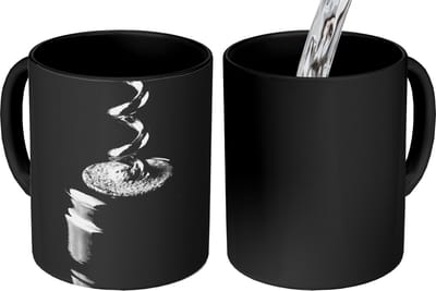 Magische Mok - Foto op Warmte Mokken - Koffiemok - Kurkentrekker - Wijn - Zwart - Wit - Magic Mok - Beker - 350 ML - Theemok