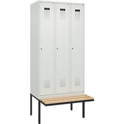 C+P Evolo Plus garderobekast, 3 vakken van elk 300 mm breed, zwevende bank, B 900 x D 815 x H 2120 mm, cilinder, lichtgrijs/lichtgrijs