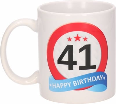 Beallatio Decorations - 41 jaar Verjaardag koffiemok - cadeau beker - stopbord print met happy birthday - 300 ml - keramiek - wit