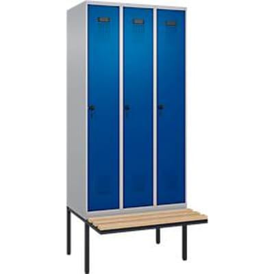 C+P Evolo Plus garderobekast, 3 vakken, elk 300 mm breed, zwevende bank, B 900 x D 815 x H 2120 mm, draaischroef, blank aluminium/ gentiaanblauw