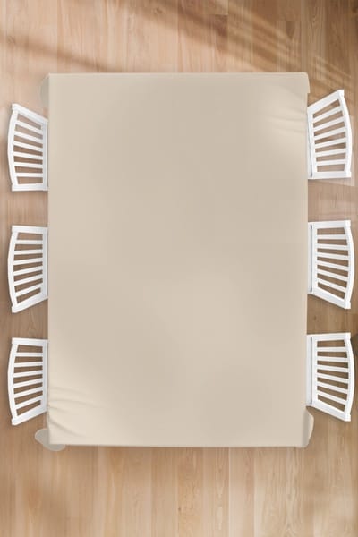 Tafelkleed - Tafellaken - 180x260 cm - Beige - Effen kleur - Binnen en Buiten