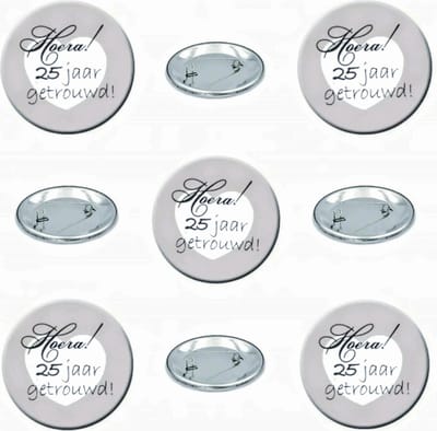 9 jubileum buttons Hoera 25 jaar getrouwd - 25 - zilver - jubileum - button - huwelijk - huwelijksverjaardag