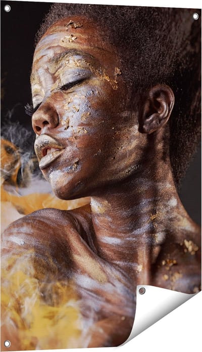 Gards Tuinposter Afrikaanse Vrouw met Zilver en Goud - 60x90 cm - Tuindoek - Tuindecoratie - Wanddecoratie buiten - Tuinschilderij