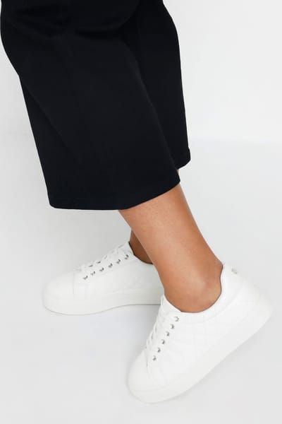 Yours Sneakers Met Doorgestikt Ontwerp In Een (Extra) Brede Pasvorm In Witsize 38EEE