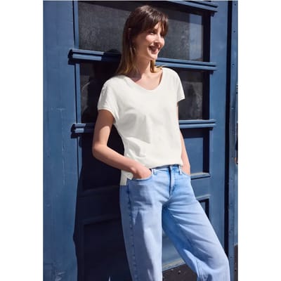 Shirt met overhangende schouders en V-hals