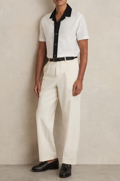 Reiss Ss Textured Colour Block Cuban Shirt White/navy Size: XS | Casual Shirts Outlet | Heren | Zwart