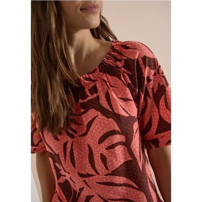 Carmen blouse met korte mouwen en bladprint