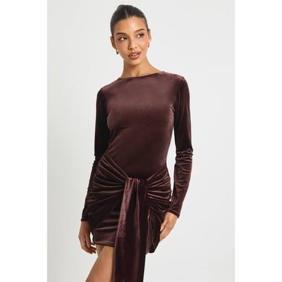boohoo Dames Fluwelen mini-jurk met strik in de taille en lange mouwen | Chocoladebruin | Maat: 36
