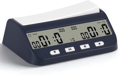 Digitale schaakklok voor 2 spelers met multifunctionele timer, eenvoudig te gebruiken en stijlvol ontwerp voor bordspellen en schaaktoernooien