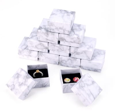 Dailygoods- Sieradenbox 24 Stuks - Witte Marmeren Dozen - Geschenkdoos voor Hangers - Sieradenopslag - 5.2x5.2x3.3cm - Elegant Ontwerp