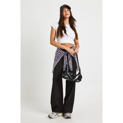 boohoo Dames Broek met omgeslagen zoom en wijde pijpen | Zwart | Maat: 36