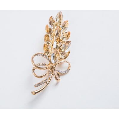 Mode Kristallen Broche, Zijden Sjaal Gesp, Zirconia Strass Strik Corsage, Pak Decoratie Temperament, Pak Kraag Speld beige
