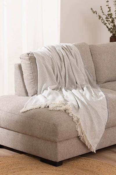 Belmarti Kenya plaid 180 x 260 cm - lichtgrijs