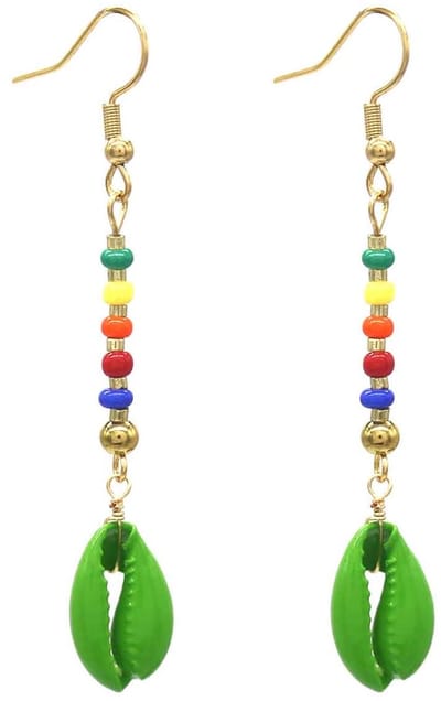 Oorbellen - oorhangers - schelp - multicolor - regenboog - zomer - festival - groen - vrolijk - tijdloos - hip - vrouwen - dames - cadeau - sieraad - accessoire - oorsieraad