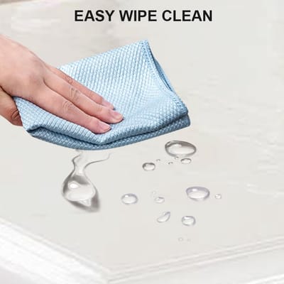 Transparante Tafelbescherming 140 x 200 cm, Waterdichte Tafelkleed, Wasbaar PVC Tafellaken, Ideaal voor Buitengebruik