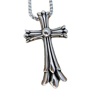Stoer stijlvolle edelstalen 3D Fleur de Lis Kruis Hanger met achterkant oog waar ketting doorheen gaat met gratis echte leer ketting.