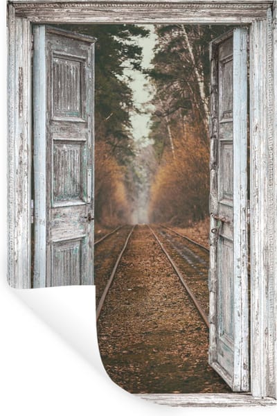 Muurstickers - Sticker Folie - Treinrails - Herfst - Doorkijk - Bos - 20x30 cm - Plakfolie - Muurstickers Kinderkamer - Zelfklevend Behang - Zelfklevend behangpapier - Stickerfolie