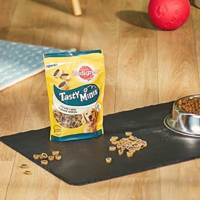 Hondentraining Lekkernijen met Kaas en Rundersmaak - Tasty Minis 8 x 140 g