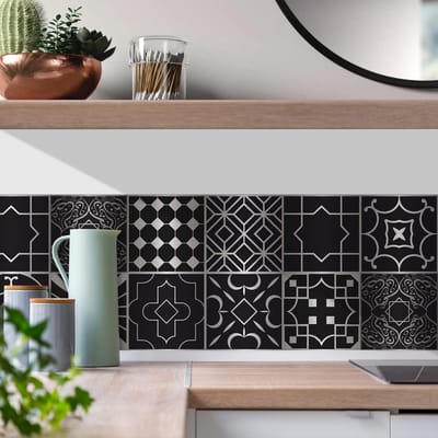 Dailygoods- Tegelstickers Zelfklevend - 20 Stuks - 20 x 20 cm - Voor Keuken/Badkamer - Eenvoudig Verwijderbaar - Metallic Zwart/Zilver - Wanddecoratie