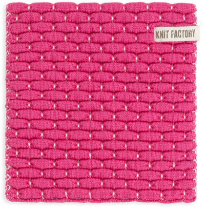 Knit Factory Gebreide Onderzetter Block - Pannenonderzetter - Hittebestendig - Onderlegger pannen - Tafel onderzetter - Opvouwbaar - Ecru/Fuchsia - 20x20 cm - 1 stuk verpakt