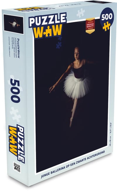 Puzzel Jonge ballerina op een zwarte achtergrond - Legpuzzel - Puzzel 500 stukjes