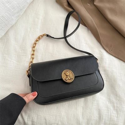 Kleine Vierkante Tas Winter Nieuwe Modetrend Casual en Modieus Effen Kleur Crossbody Tas Koreaanse Effen Kleur Dames Schoudertas Trendy black
