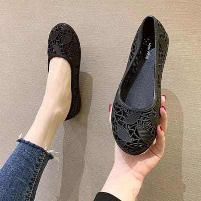 Plastic Sandalen Dames Zomer Wit Antislip Platte Bodem Zwangerschapsschoenen Comfortabel Holle Gaten Verpleegkundige Schoenen 35