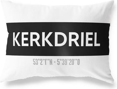 Tuinkussen KERKDRIEL - GELDERLAND met coördinaten - Buitenkussen - Bootkussen - Weerbestendig - Jouw Plaats - Studio216 - Modern - Zwart-Wit - 50x30cm