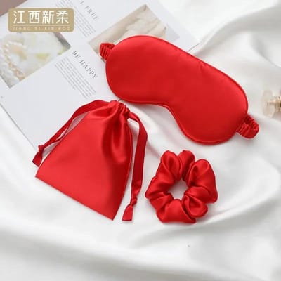3-delige Set Dames Imitatie Zijde Slaapmasker Ooglapjes Gezichtsmasker Oogschaduw Blinddoek Reis Rust Oogbedekking Nacht Oogschaduw rood