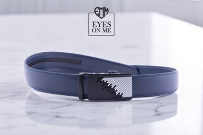 Blauwe lederen riem zonder gaatjes met automatische gesp voor heren ( Model 42 )