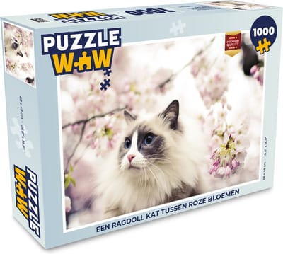 Puzzel Een Ragdoll kat tussen roze bloemen - Legpuzzel - Puzzel 1000 stukjes volwassenen