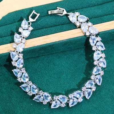 Europese en N Seiko Licht Luxe Schat Nieuwe Armband Vierkante Snoep Micro Gezet Luxe Armband Zirkonia Sieraden black