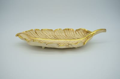 Chic Bladvormig Schaaltje Crème Goud – Decoratief Plateau / Sieradenschaal – 13,5 cm breed – 18 cm diep – 3 cm hoog