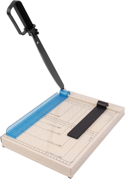 Rechte Papiersnijder - Handmatige Snijder - Nauwkeurig Snijden - Ergonomisch Ontwerp - A4 Formaat - Beige