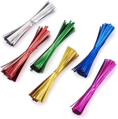 Dailygoods- Stropdassen 2400 stks - Metallic Twist Ties - 6 Kleuren - Geschikt voor Geschenken - Brood/Snoepzakken - Glanzend Uiterlijk