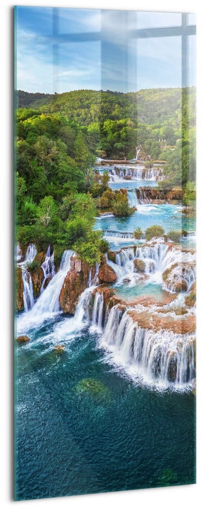 Wallfluent Glasschilderij - Watervallen en de rivier Krka, Kroatië Foto Op Glas - 50x125 cm - Groente Verticale Muurschildering - Landschap Schilderij Op Glas - Glazen Schilderij - Schilderij Glas