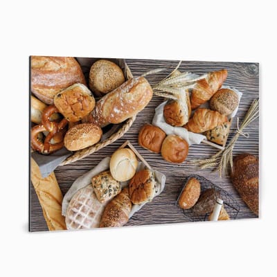 Fotoprint op aluminium - Vers brood op de plank - 90x60 cm | Superhoge printkwaliteit afdruk | Extra stevig 4 mm Alupanel-Blauwbond | Voorzien van een matte afwerking | Inclusief UV-coating | Geschikt voor binnen én buiten