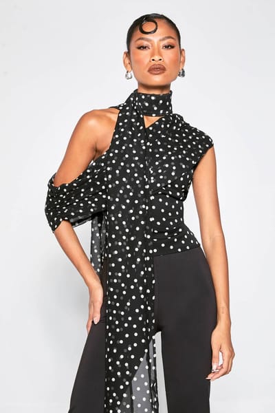 boohoo Dames Polka Dot Chiffon Asymmetrische Wikkel Top | Zwart | Maat: 34