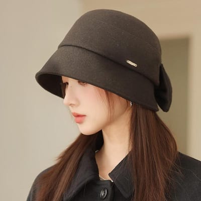 High End Hoed  Vrouwelijk Temperament Vissershoed  Strik  Gezicht Klein Emmerhoedje  Casual en Veelzijdig Thermisch Basinhoedje average size black