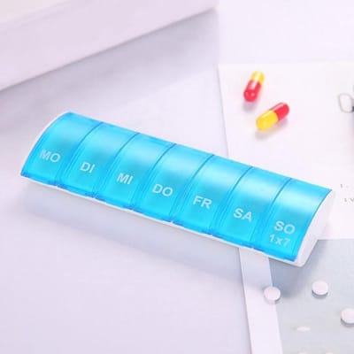 Medicijnen doosje - Pillendoos - Week - 7 Compartimenten - Blauw - 7 dagen - 1 WEEK - 7 Grote Vakken - Week Pillendoosje