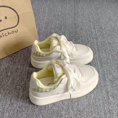 Chaussures Décontractées de Niche Yn Chaussures pour Femmes Tendance Polyvalentes Semelle Épaisse Petites Chaussures Blanches Nouvelles Chaussures pour Femmes Tempérament et à la Mode 40