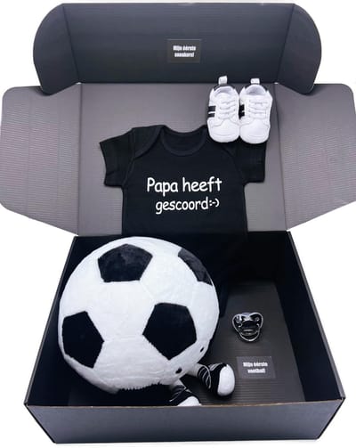 Origineel groot kraamcadeau, kraamcadau jongen, exclusief kraamcadeau jongen, kan ook rechtstreeks als cadeau worden verstuurd