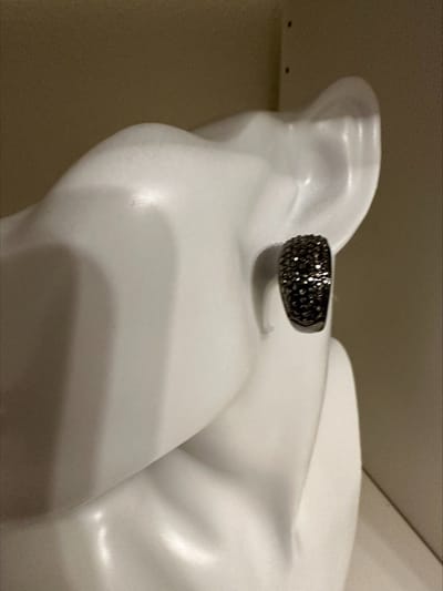 Zwarte strass decor oorbellen| | Make up | Parfum | Moederdag | Verjaardagscadeau| Cadeautje| Valentijnsdag| Kado | sieraden | vaderdag | oorbellen | oorsieraden