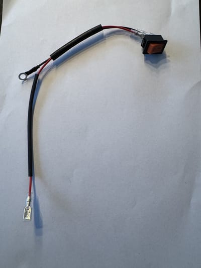 Aan/Uit Schakelaar 58cc en 62cc Timberpro Kettingzaag Merk BPC Parts