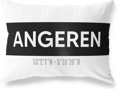 Tuinkussen ANGEREN - GELDERLAND met coördinaten - Buitenkussen - Bootkussen - Weerbestendig - Jouw Plaats - Studio216 - Modern - Zwart-Wit - 50x30cm