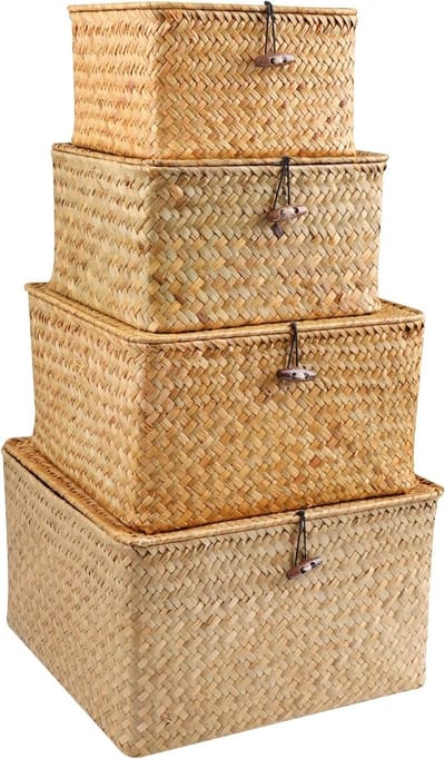 4 Stuks Wicker Opbergmanden met Deksel van Zeegras voor Planken - Stapelbare Opbergdozen voor Organisatie en Rattan Bins (Natuurlijk)