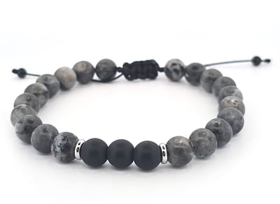 Herenarmband - natuursteen kralen - op nylon koord - grijs - zwart - Picasso Jaspis - schuifknoop - allergievrij